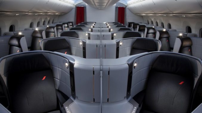 Die Air France Business Class Kabine an Bord der Boeing 787 "Dreamliner"