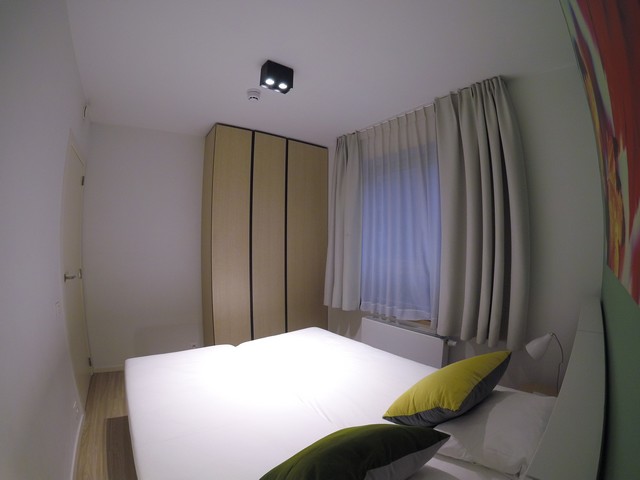 Schlafzimmer in Two Beds Suite im Hilton Garden Inn Brussel Louise