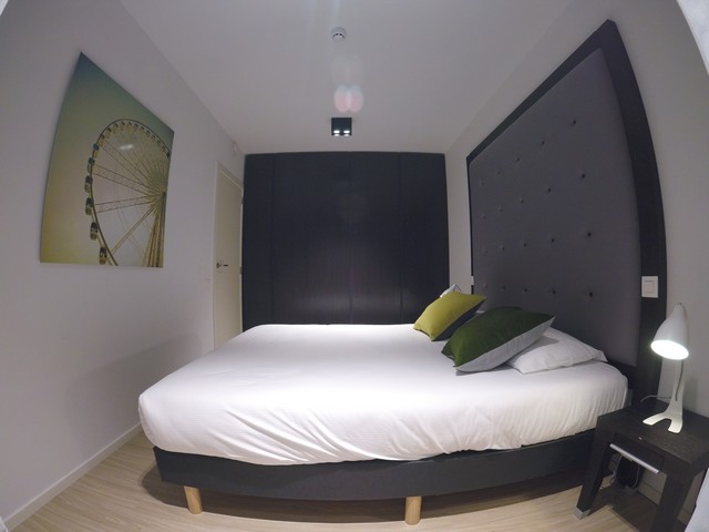 Schlafzimmer in Two Beds Suite im Hilton Garden Inn