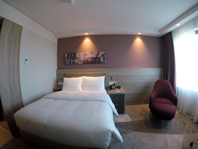 Standardzimmer im Hampton by Hilton Frankfurt East