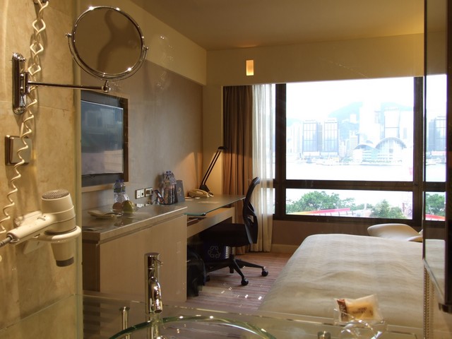 Harbour View Room im Sheraton Hong Kong 