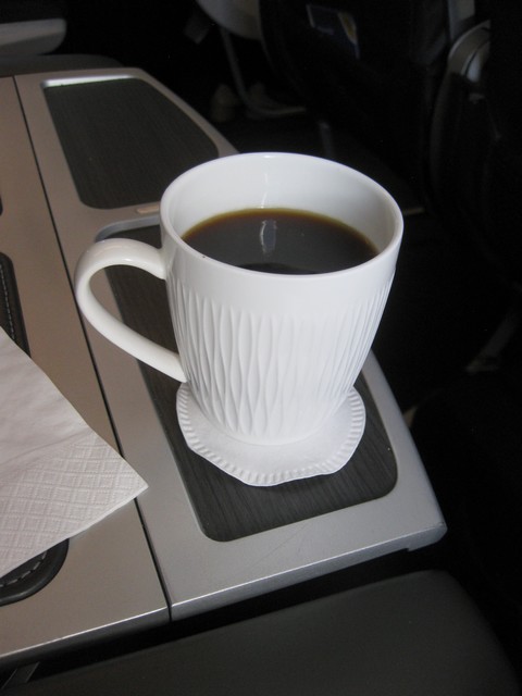 Mittagessen Business Class / BA 794 LHR-HEL