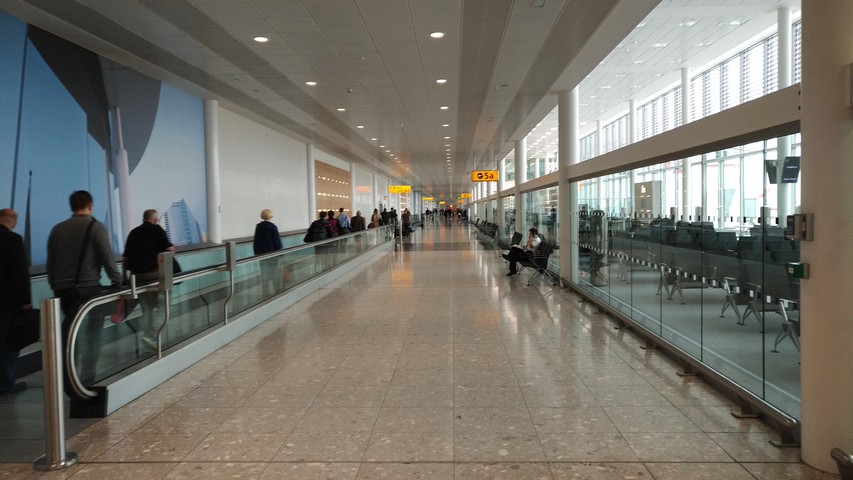 LHR Terminal 3 / BA794 LHR-HEL