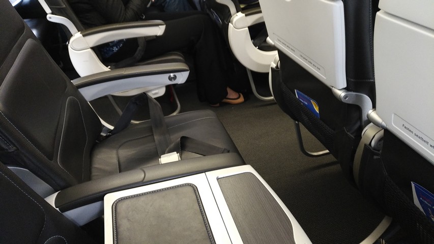 Business Class Sitz / BA794 LHR-HEL