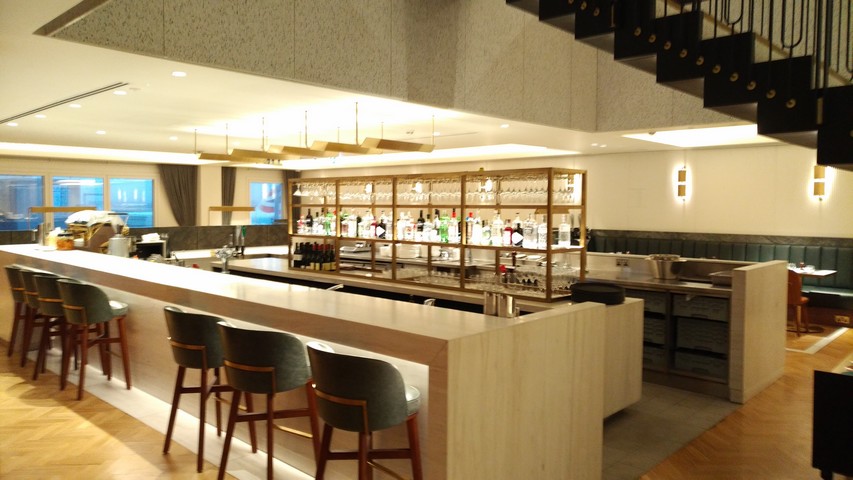 The Qantas London Lounge