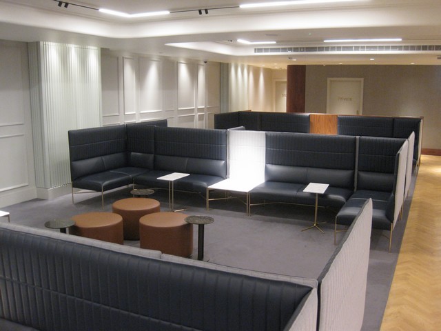 The Qantas London Lounge