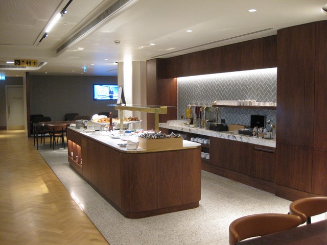 The Qantas London Lounge