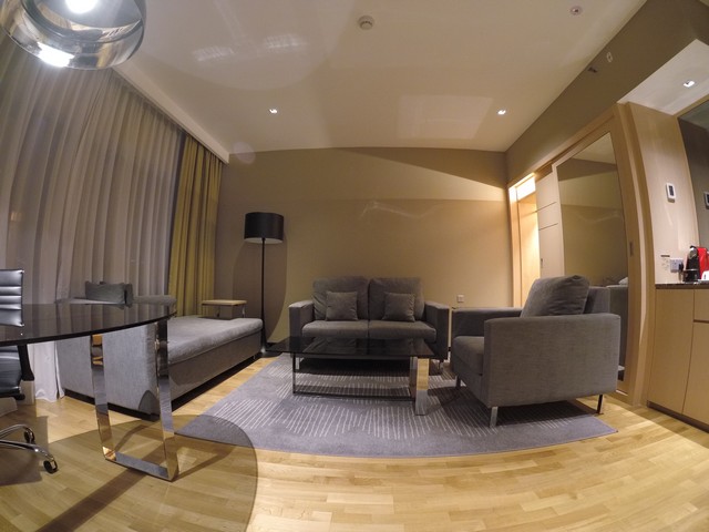 Wohnzimmer eine Suite im Renaissance Kuala Lumpur