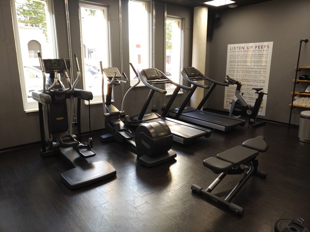 Fitnesscenter im im Moxy Frankfurt East