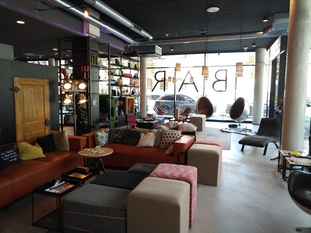 Lobby Lounge im Moxy Frankfurt East