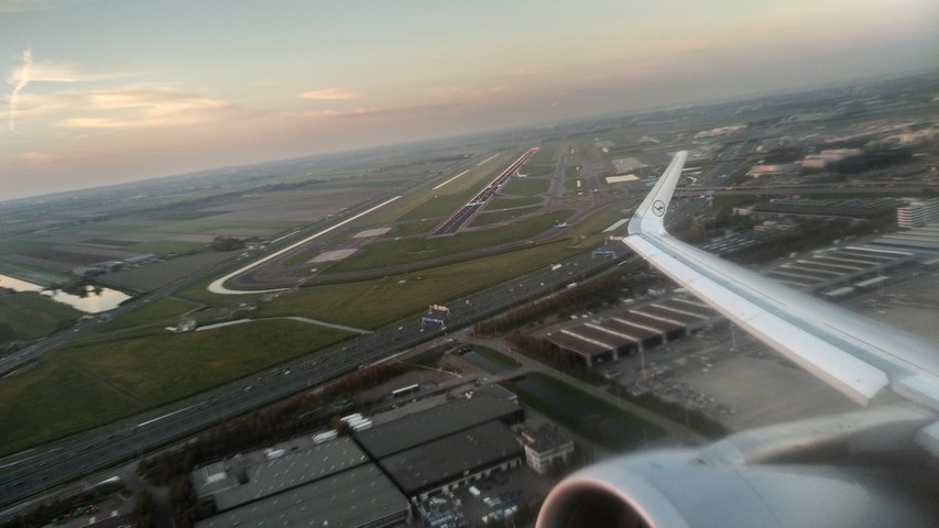 Amsterdam Schiphol / LH997 AMS-FRA