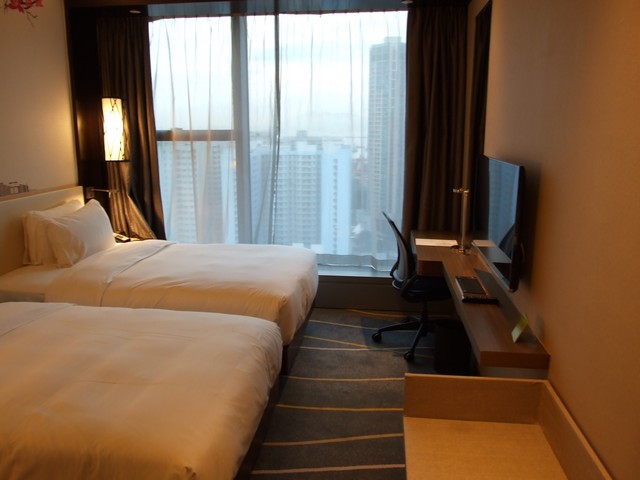 Twin Guest Room im Hilton Graden Inn Mongkok