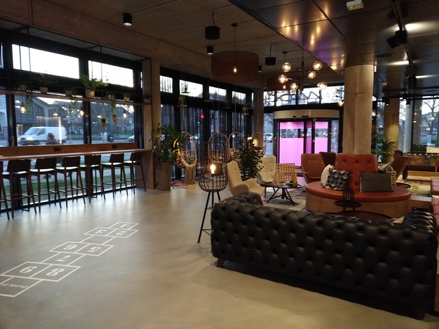 Lobby im Moxy Düsseldorf South