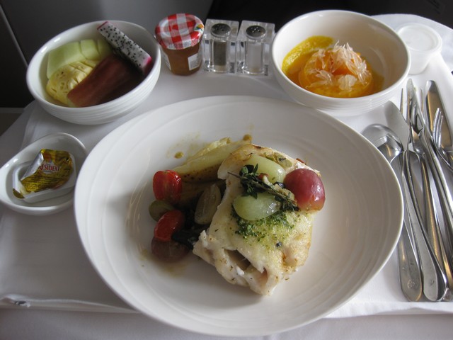 Mittagessen Business-Class / MH388 KUL-PVG