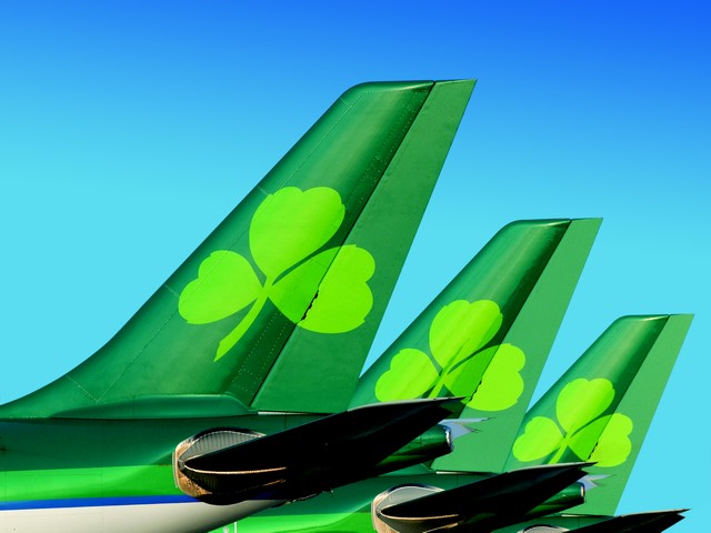 Air Lingus Tails