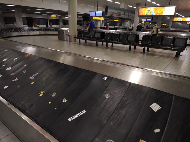 Amsterdam Schiphol Gepäckband