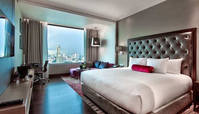 Business-Class Zimmer im Radisson Blu Plaza Bangkok