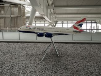 BA 380 Modell in Terrace Lounge