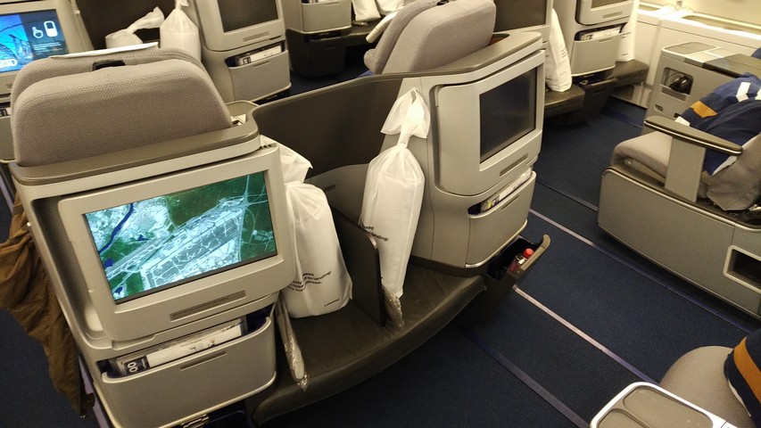 Business-Class Sitz / LH778 FRA-SIN