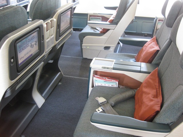 CX regionale Business-Class (Airbus A330-300)