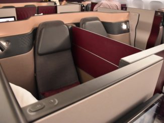 QR QSuites Business-Class (Boeing 777-300)