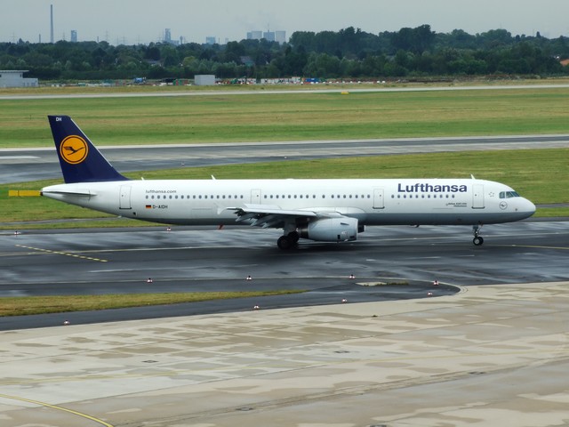 Lufthansa Airbus A321-100