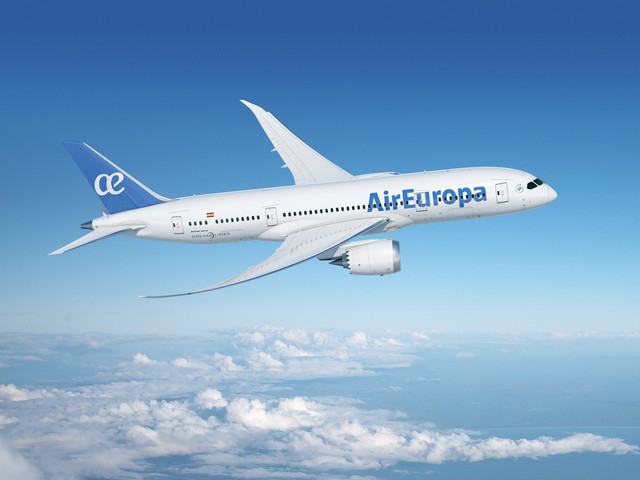 Air Europa Boeing 787-8