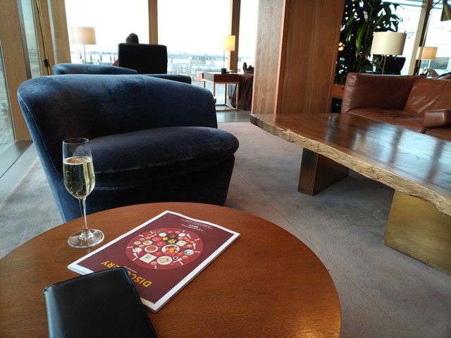 Cathay Pacific First Lounge / AA101 LHR-JFK