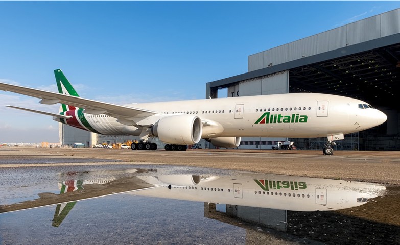 Alitalia Boeing 777