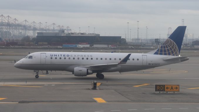 United Airlines Embraer 175LR