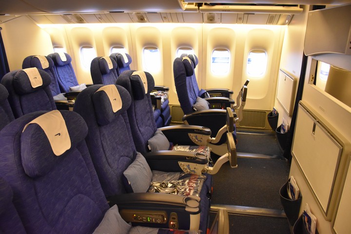 Premium-Economy-Class Sitz / BA9 LHR-BKK