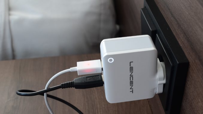 Lencent Multi USB Ladegerät mit internationalen Steckern