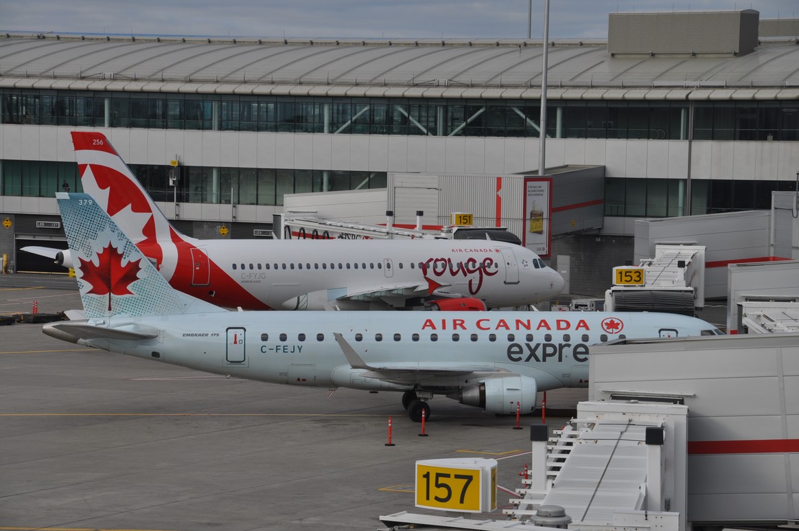 Flugzeuge von Air Canada in Toronto