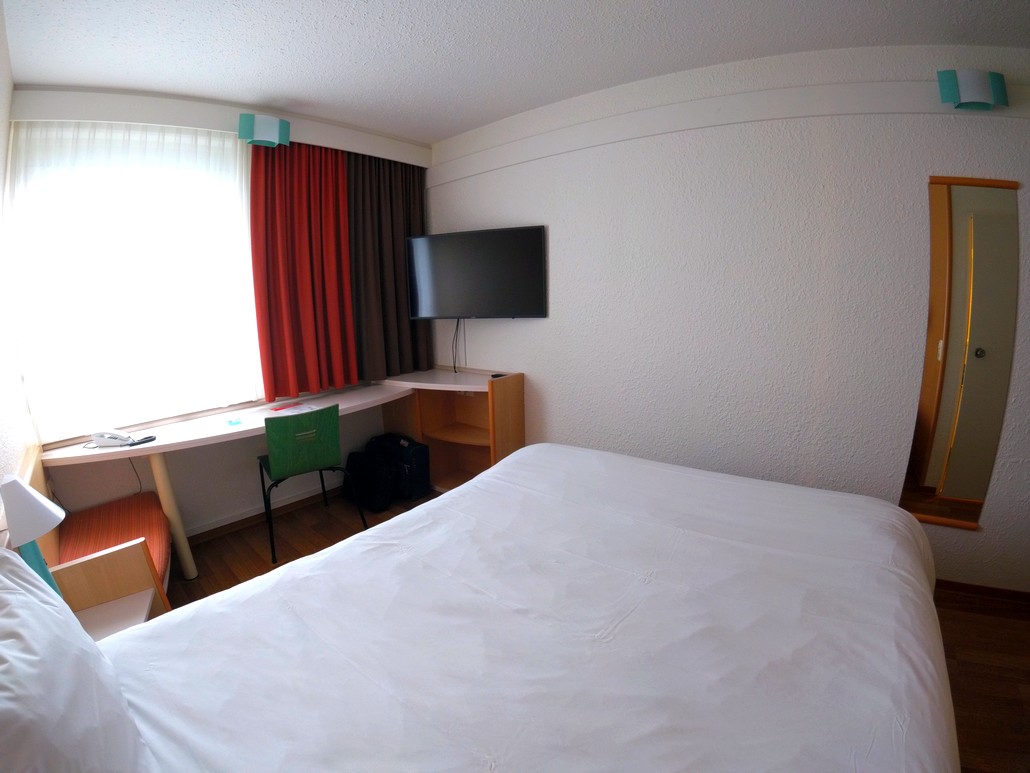 Zimmer im IBIS Düsseldorf Hauptbahnhof