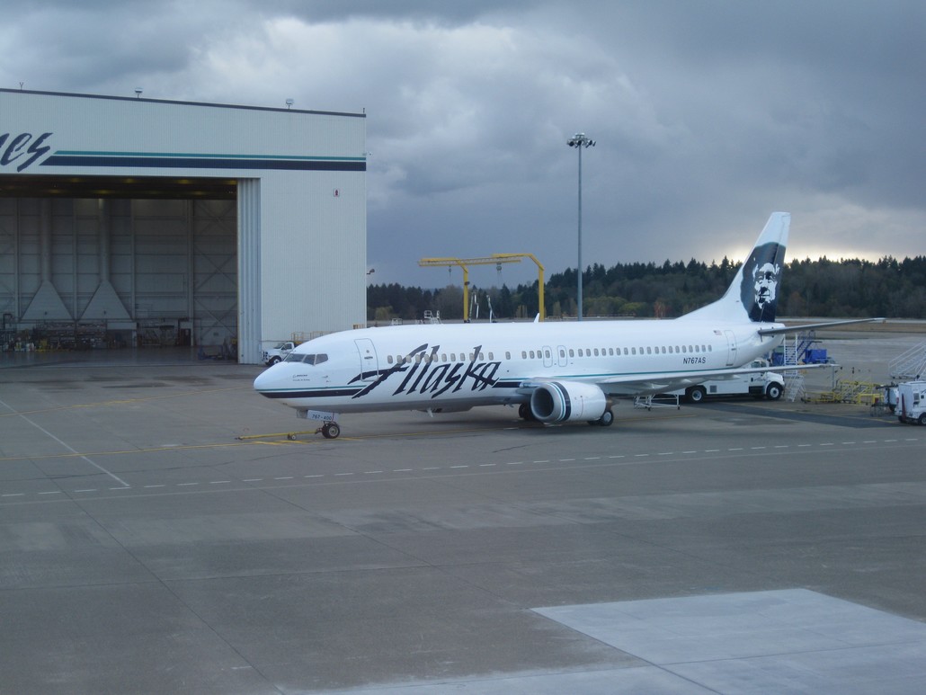 Alaska Airlines Boeing 737-400