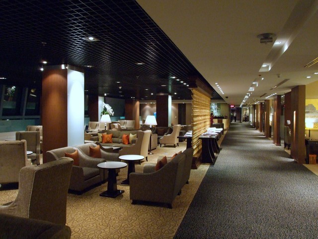 Thai Airways Royal First-Class Lounge Bangkok