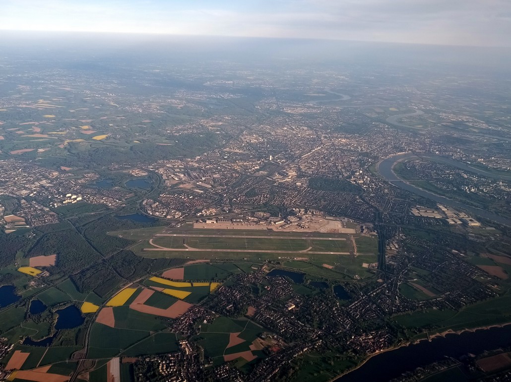 Flughafen Düsseldorf International