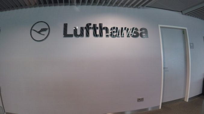 Lufthansa Logo