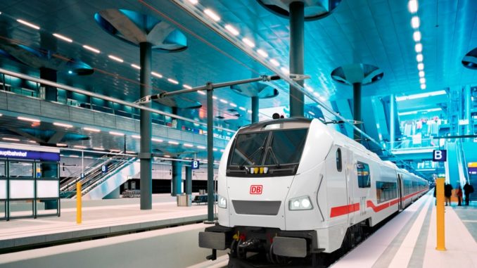 Deutsche Bahn stellt 2022 ICE L (bisheriger Arbeitstitel ECx) vor, der auf spanischem Talgo 230 beruht