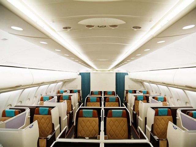 Oman Air Business-Class
