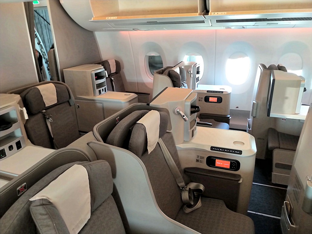 IB Business-Class (Airbus A350-900)