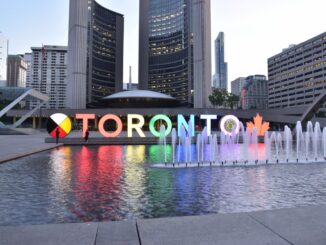 Toronto - Platz am Rathaus