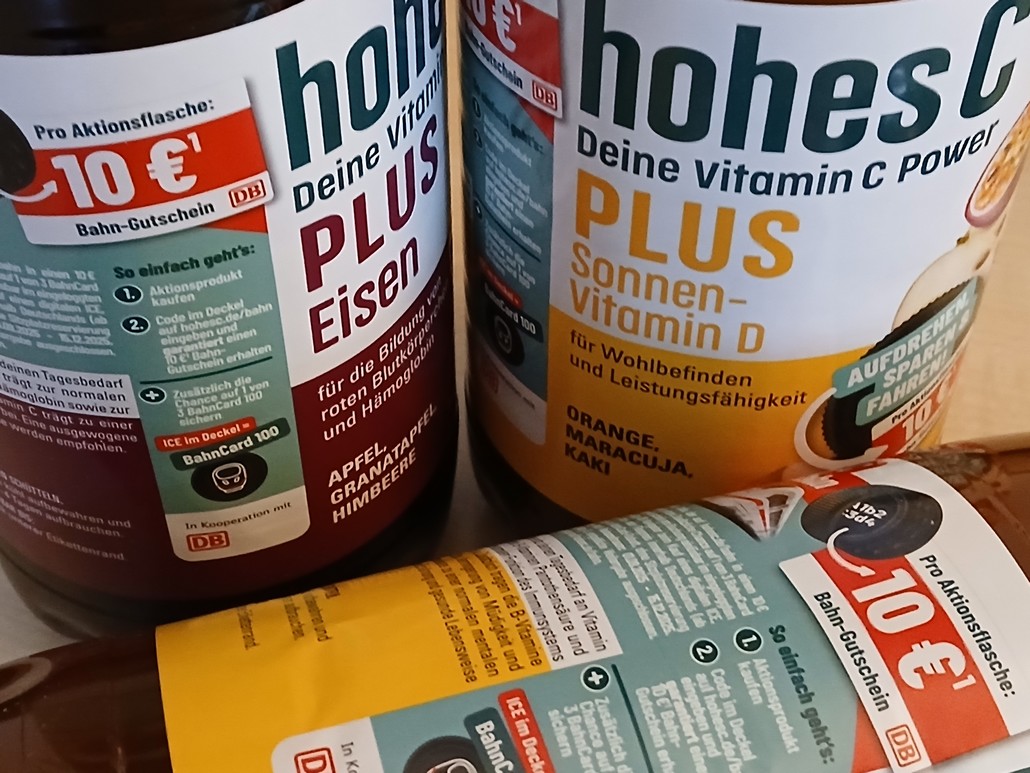 10 EUR Gutscheine für Fahrten mit der Deutschen Bahn in verschiedenen "Hohes C" Flaschen